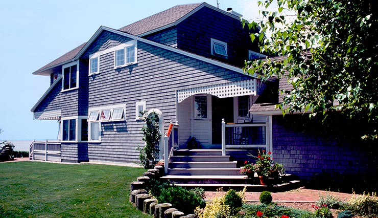 Mucci Truckess Architecture: Sea Lane Shingle Style - Entry Porch