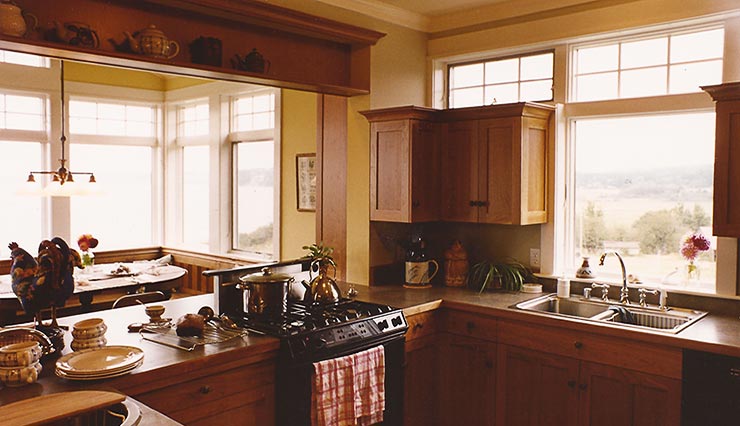 Mucci Truckess Architecture: Whidbey Getaway - Kitchen