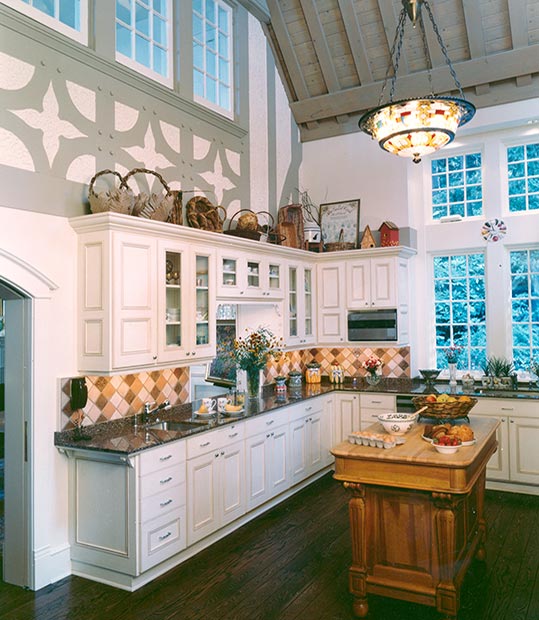 Mucci Truckess Architecture: Kitchens - Tudor Revival