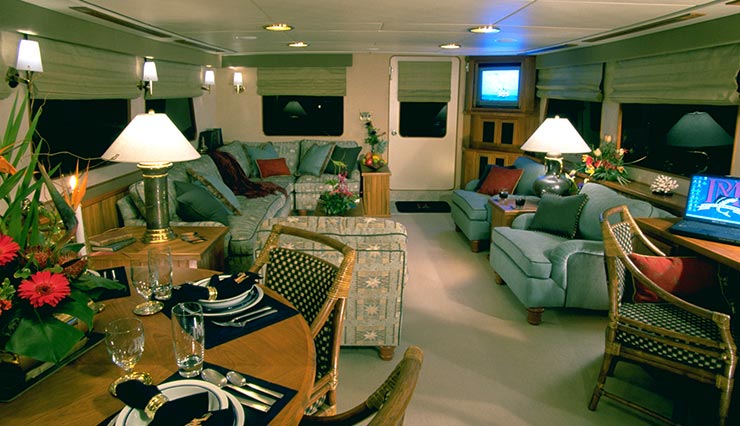 Mucci Truckess Architecture: Yachts - Princess Mary - Salon